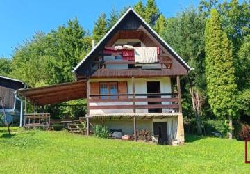 Reality KH-1066, Murovaná chata, záhrada Veľký Šariš