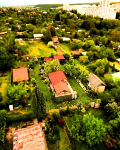 Reality Chata Košice – Terasa/KVP, 565 m² pozemok, altánok a záhrada
