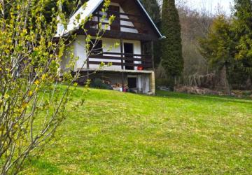 Reality Murovaná chata s krásnou záhradou 554 m²–Veľký Šariš