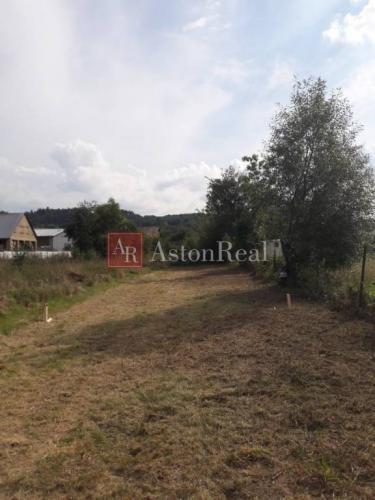 Reality PREDAJ: slnečný pozemok, 325 m2 v obci Veľká Luka