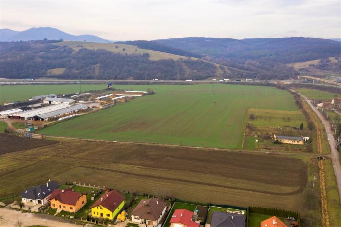 Reality PNORF – stav. pozemky, od 517 m2, 130 €/m2, Záblatie – Trenčín