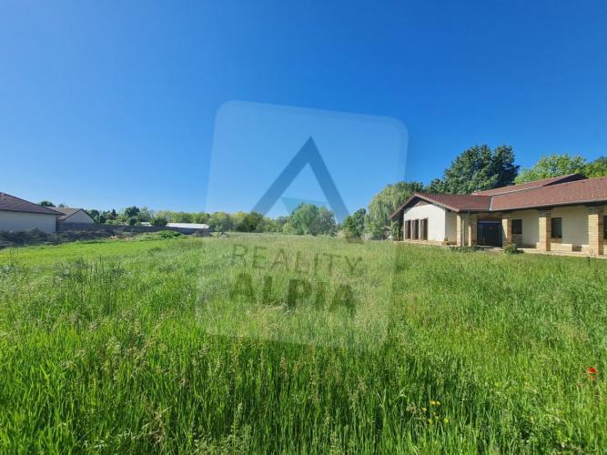 Reality Stavebný na rodinný dom, Komárno