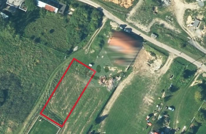 Reality Stavebný na rodinný dom, Valča