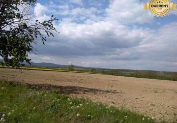 Reality Hľadáme na kúpu pozemky na výstavbu v Bratislavskom kraji.