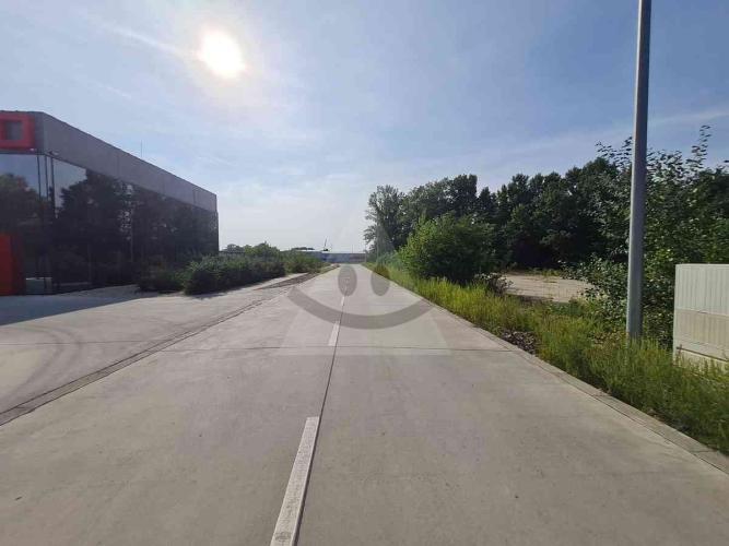 Reality Priemyselný, Komárno, Robotnícka štvrť