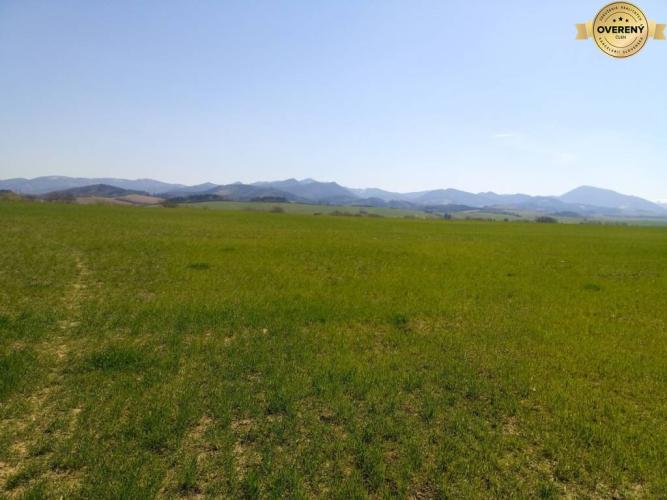 Reality MARTIN - Záturčie pozemok o výmere 711m2