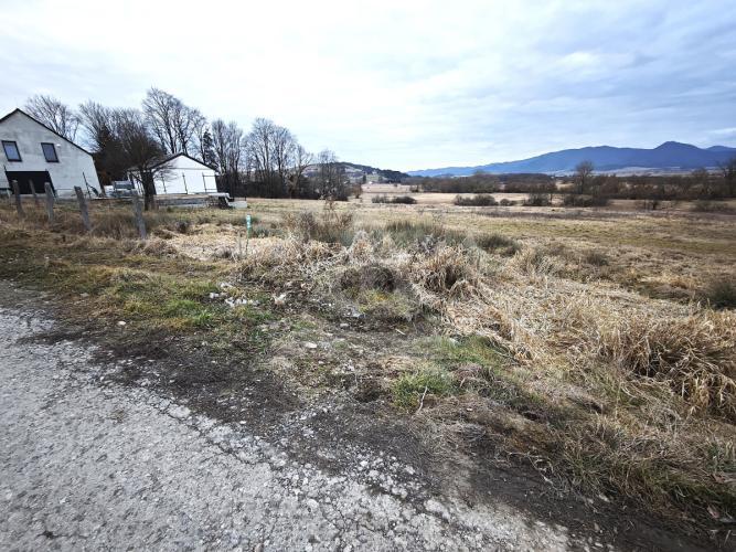 Reality Stavebný na rodinný dom, Laskár