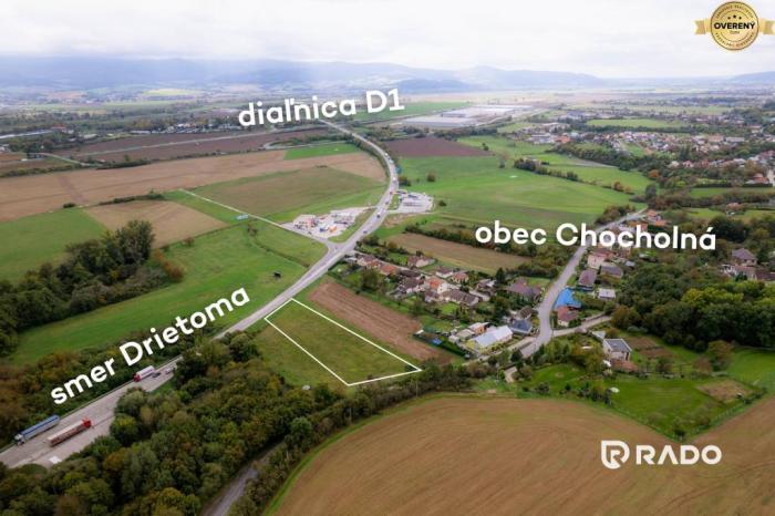 Reality RADO | slnečný stavebný pozemok 2951m2, Chocholná-Velčice