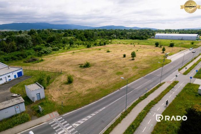 Reality RADO | ZNÍŽENÁ CENA! Predaj pozemku 4500 m2 - Priemyselný park Trenčín