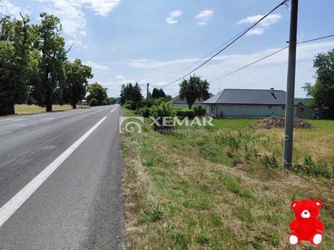 Reality Predaj - pozemok 1700 m2 na RD, HOKOVCE