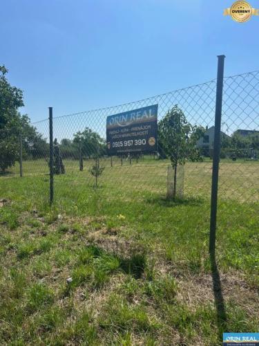 Reality Investičný pozemok Bernolákovo 604m2 - na podnikanie