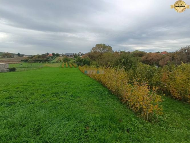 Reality Predaj pozemku na stavbu rodinného domu