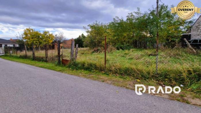 Reality RADO | Stavebný pozemok 882 m² | Gajary