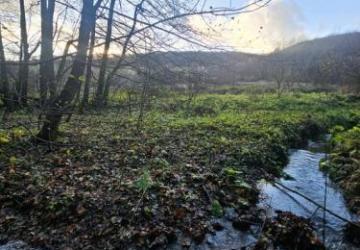 Reality Predaj pozemok 695 m2, Nižný Klátov, potok, tichá lokalita