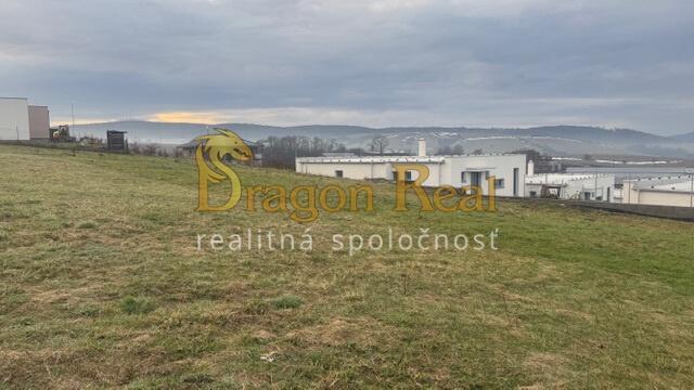 Reality PREDAJ – Pozemok na výstavbu rodinného domu – RASLAVICE okr. Bardejov