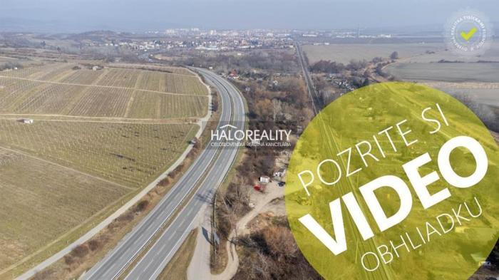 Reality Predaj, pozemok   6867 m2 Svätý Jur - EXKLUZÍVNE HALO REALITY