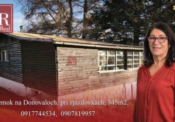 Reality REZERVOVANÝ Pozemok na  Donovaloch, pri lyžiarskych zjazdovkách.