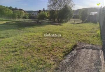 Reality REZERVOVANÉ - Predaj, pozemok pre rodinný dom   1405 m2 Prešov, Šidlovec - EXKLUZÍVNE HALO REAL