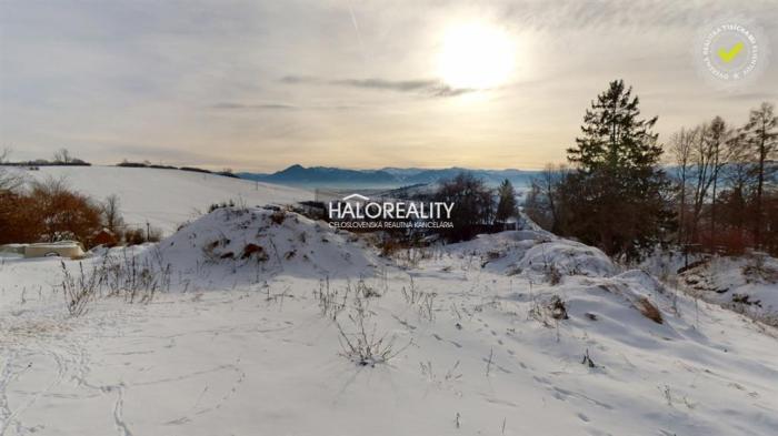 Reality Predaj, pozemok pre rodinný dom 670 m2 Liptovské Beharovce - EXKLUZÍVNE HALO REALITY