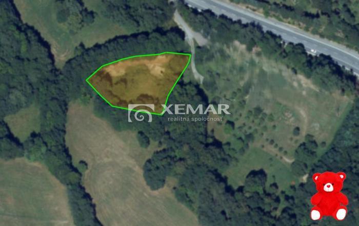 Reality Stavebný pozemok v blízkosti centra Banská Štiavnica