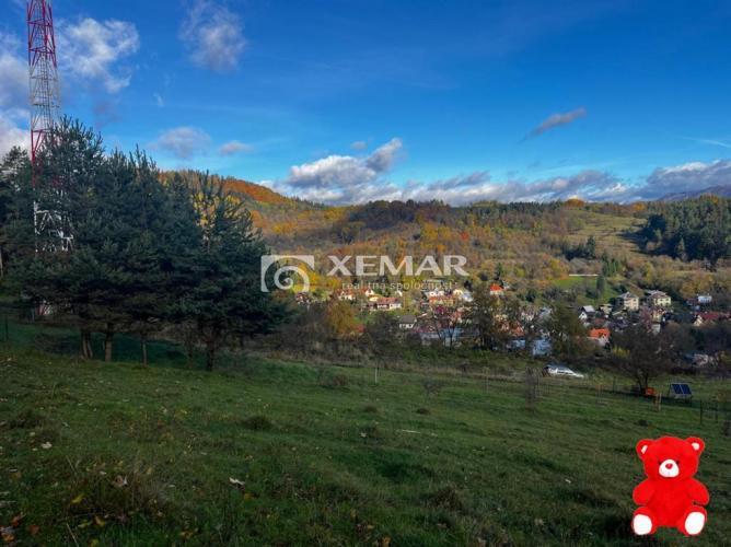 Reality PREDAJ pozemok v Malachove