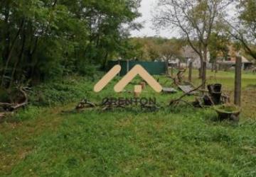 Reality Relaxujte na záhrade v obci Závod, ihneď voľný pozemok