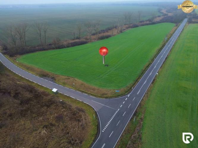 Reality RADO | Znížená cena - Investičné pozemky  5722 m2 | Záhorská Ves