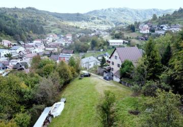 Reality Stavebný na rodinný dom, Hlboké nad Váhom