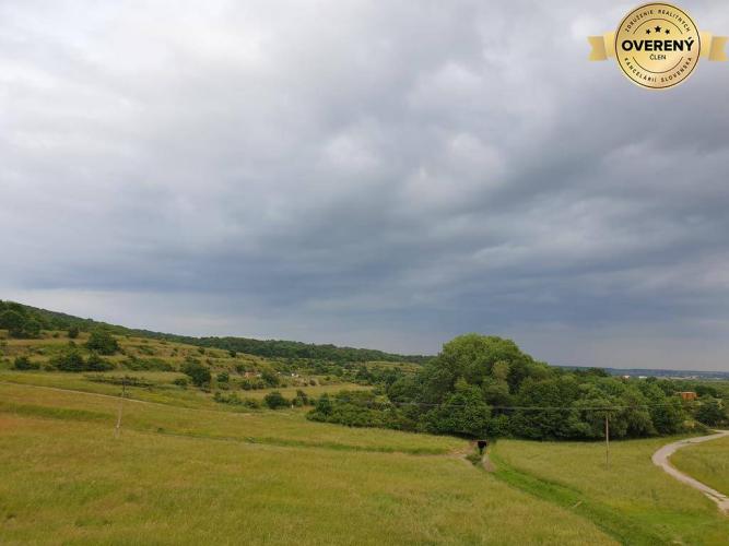 Reality Ponúkame pôdu 2.000m2 - 20.000m2 v Bratislavskom a Trnavskom kraji.