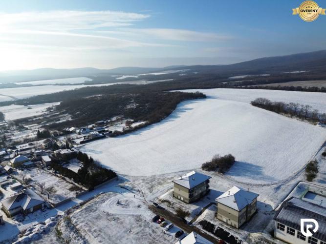 Reality RADO | Stavebný pozemok na výstavbu RD, 9554m2, Nitrianska Blatnica