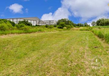 Reality AXIS REAL | Pozemok na komerčné využitie (1110 m2), BA III, Na pántoch