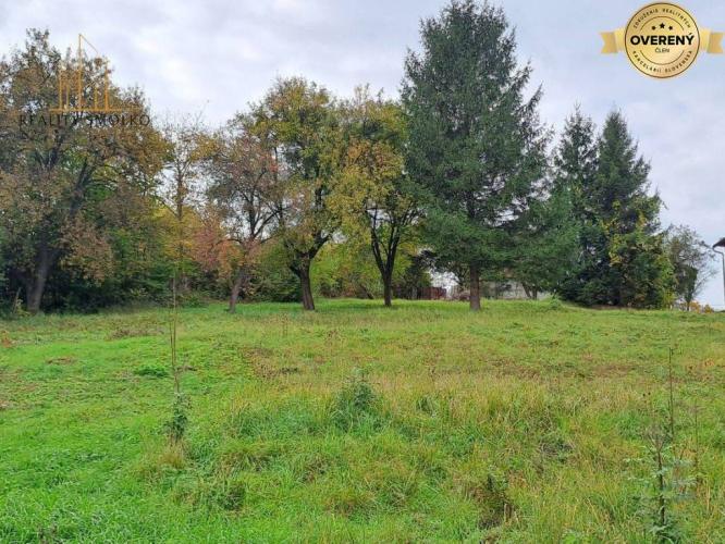 Reality POZEMOK na výstavbu RD 2.192 m², HUMENNÉ