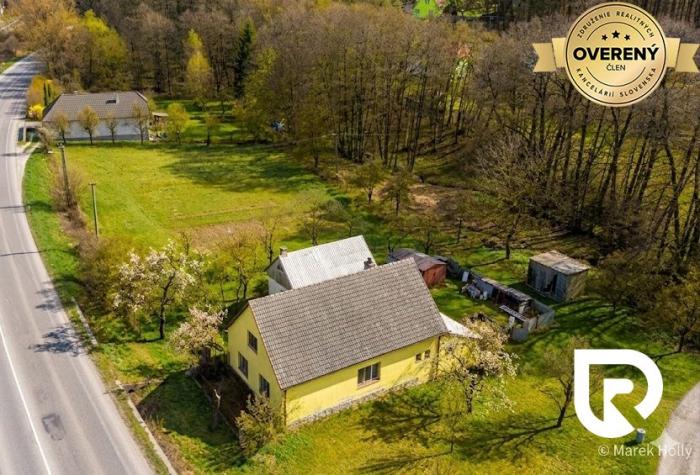 Reality RADO | IBA U NÁS! Pozemok 5 912 m2 s RD, Mníchova Lehota