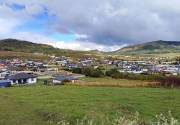 Reality EXKLUZÍVNE - Na predaj veľký pozemok v obci Fintice.