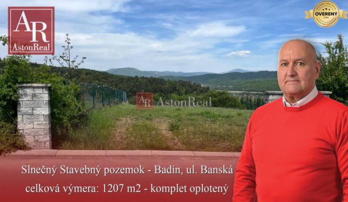 Reality Predaj: Slnečný Stavebný pozemok 1207 m2, Badín, krásny výhľad