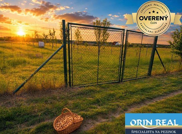 Reality Na predaj Ovocný sad s rozlohou 11.000m2 pri Modre-Vištuk