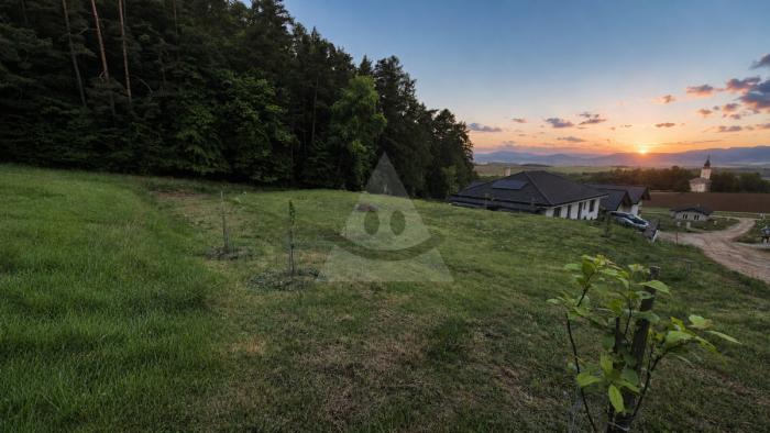 Reality Stavebný na rodinný dom, Necpaly