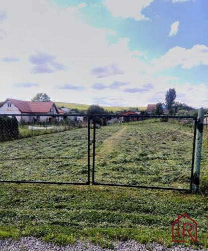 Reality Rovinatá záhrada 920 m² s IS, Čečejovce – Seleška
