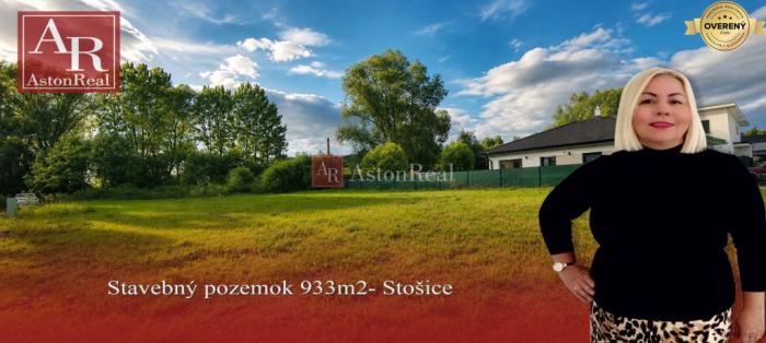 Reality Predaj! rovinatý stavebný pozemok 933 m2 v pokojnej lokalite - Stošice