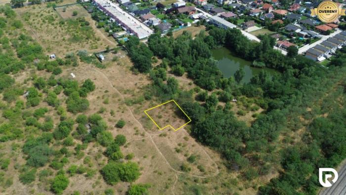 Reality RADO | Stavebný investičný pozemok 583 m2 | Senec