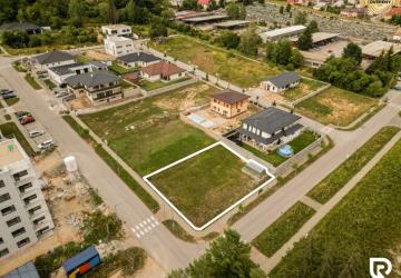 Reality RADO | IBA U NÁS - Stavebný pozemok 652 m² | Brezno centrum