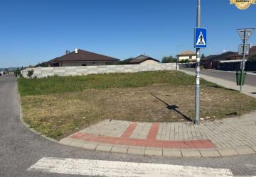 Reality Apartim sro predá stavebný pozemok v Moste pri BA