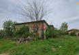 Reality Stav. pozemok 815 m2 s budovou - garážou, Levice, Kalinčiakovo, SM-904