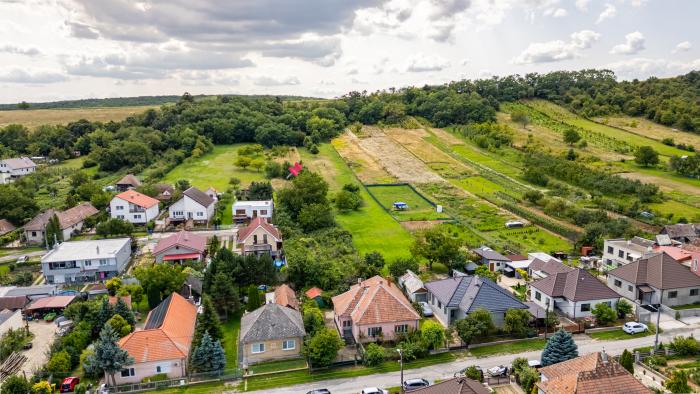 Reality PNORF – Stavebný pozemok pod lesom, 2300 m2, Tepličky, Považský Inovec