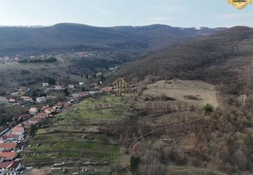 Reality HD Reality, ponúka na predaj stavebný pozemok, okres Žarnovica