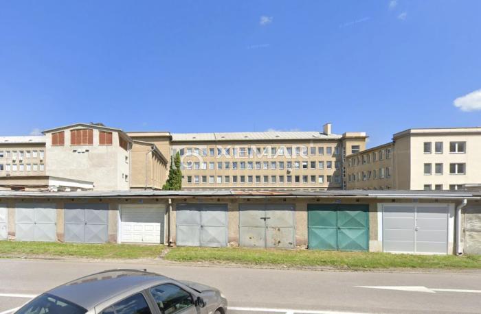 Reality Na prenájom garáž za Mestským úradom, Banská Bystrica