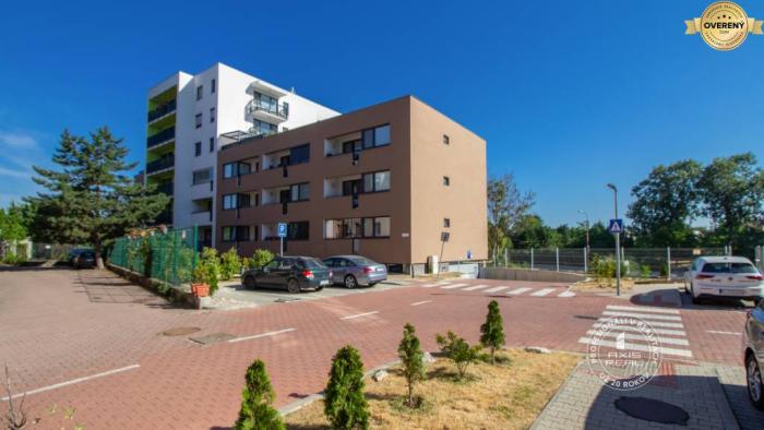 Reality AXIS REAL | Parkovacie státie v uzavretom areáli, Ružinov, Mierová ul.