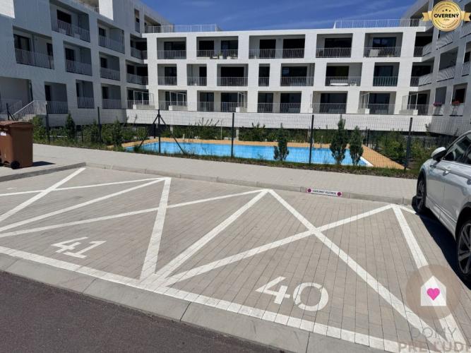 Reality Prenájom parkovacieho miesta v projekte Agáty – Dúbravka