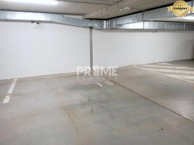 Reality Garážové parkovacie miesto, NOVOSTAVBA, Šusteková ulica, Petržalka